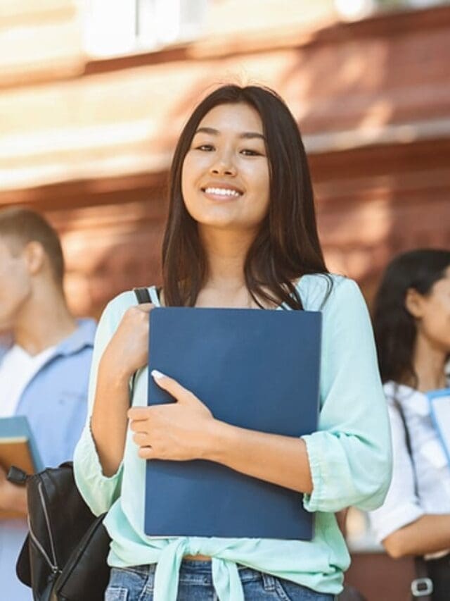 How Do Private Loans Work For College